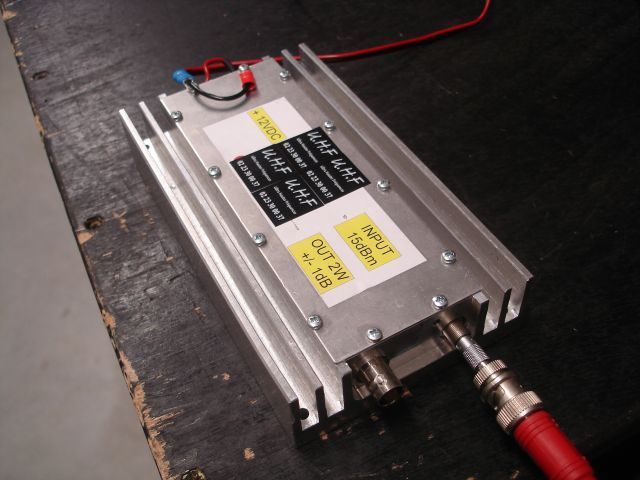 Amplificateur HF 2W 470-694 mhz